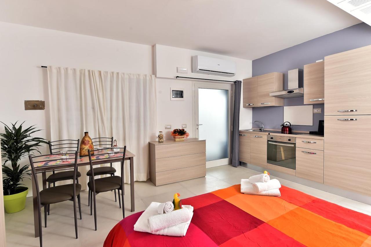 Hotel Croce Del Sud Римини Екстериор снимка