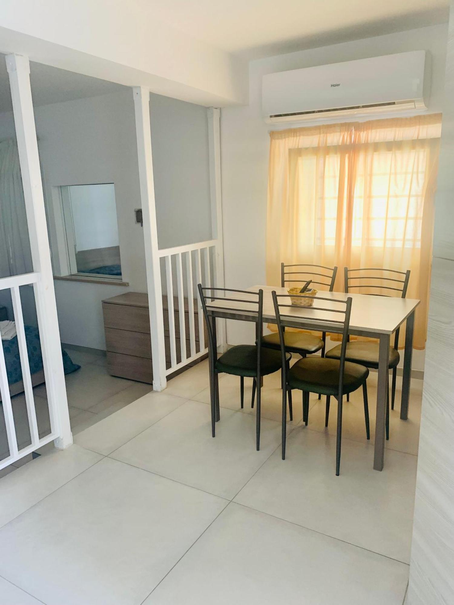 Hotel Croce Del Sud Римини Екстериор снимка